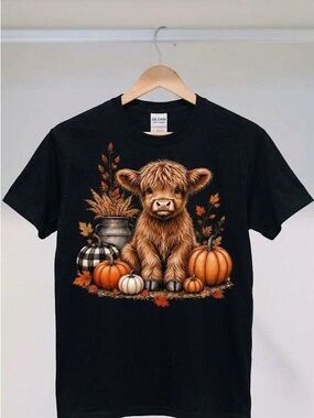 Cute Fall Highland Cow T-Shirt Autumn Pumpkins Farmhouse Graphic Tee